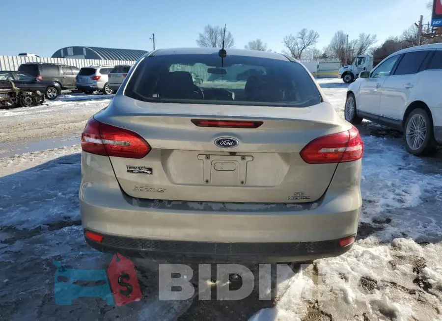 1FADP3F26GL310191 Photo# 6