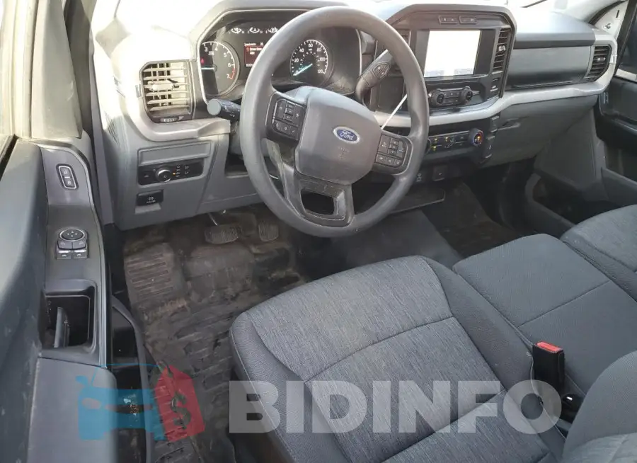 1FTMF1EPXMKD82902 Photo# 8