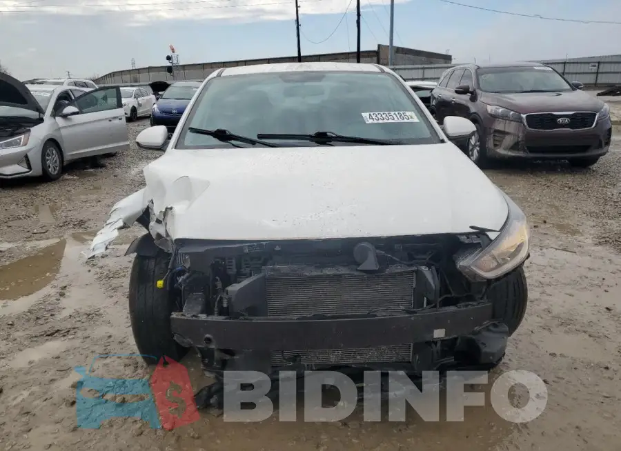 3KPC24A61NE180153 Photo# 5