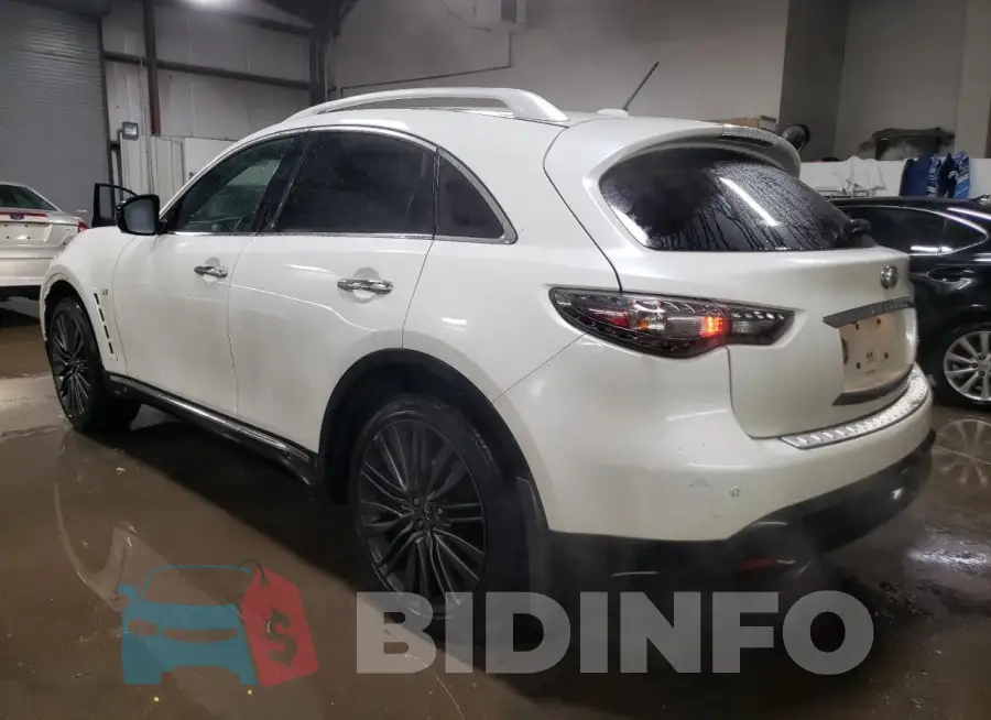 JN8CS1MW8HM416222 Photo# 2
