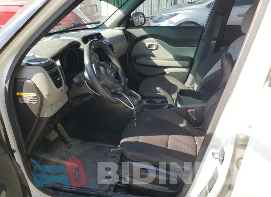 KNDJN2A24G7405720 Photo# 7