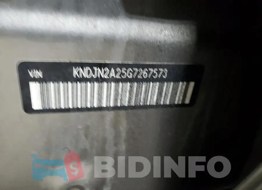 KNDJN2A25G7267573 Photo# 14