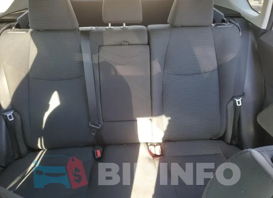 2T3F1RFV8NW289839 Photo# 10