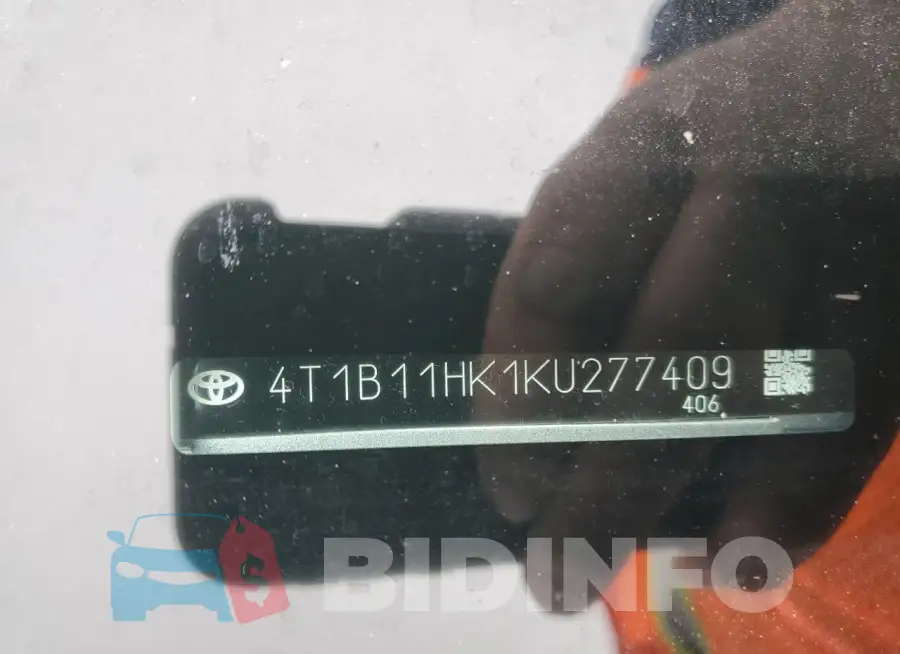 4T1B11HK1KU277409 Photo# 12
