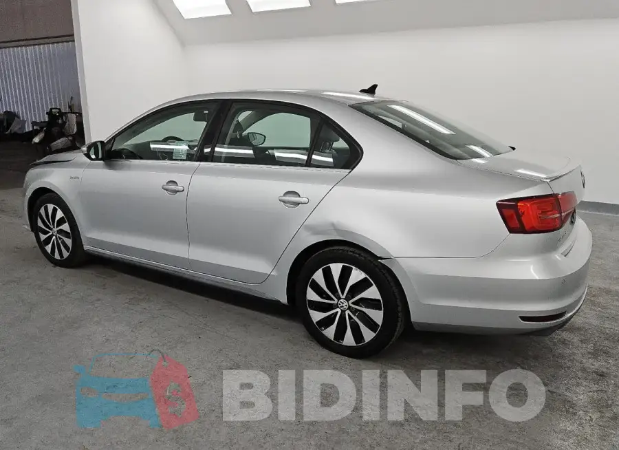 3VW637AJ9GM267529 Photo# 2