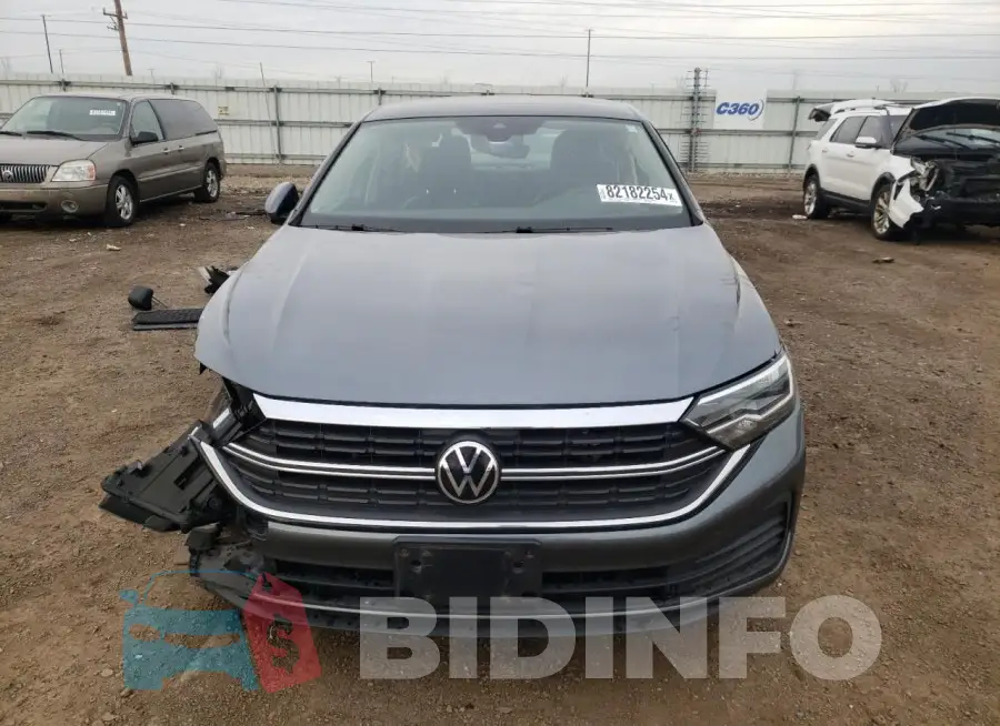 3VW7M7BU9PM025432 Photo# 5