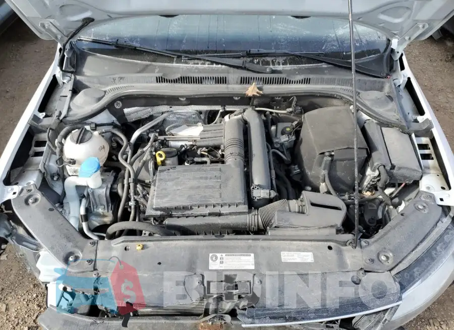 3VWDB7AJ4HM412018 Photo# 11