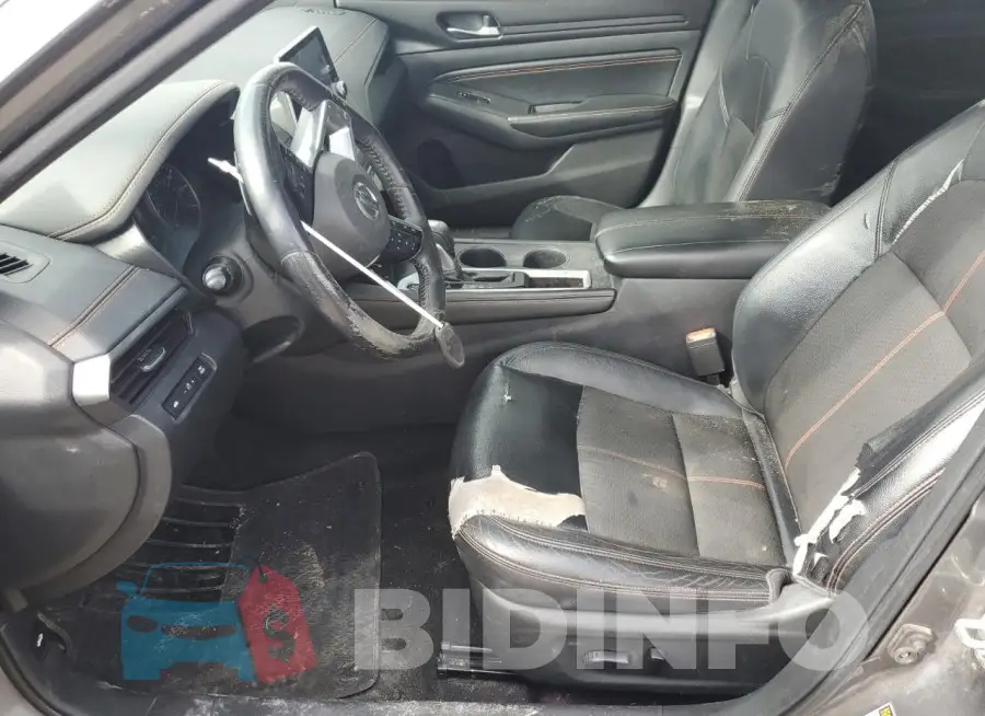 1N4BL4CV3KC139609 Photo# 7