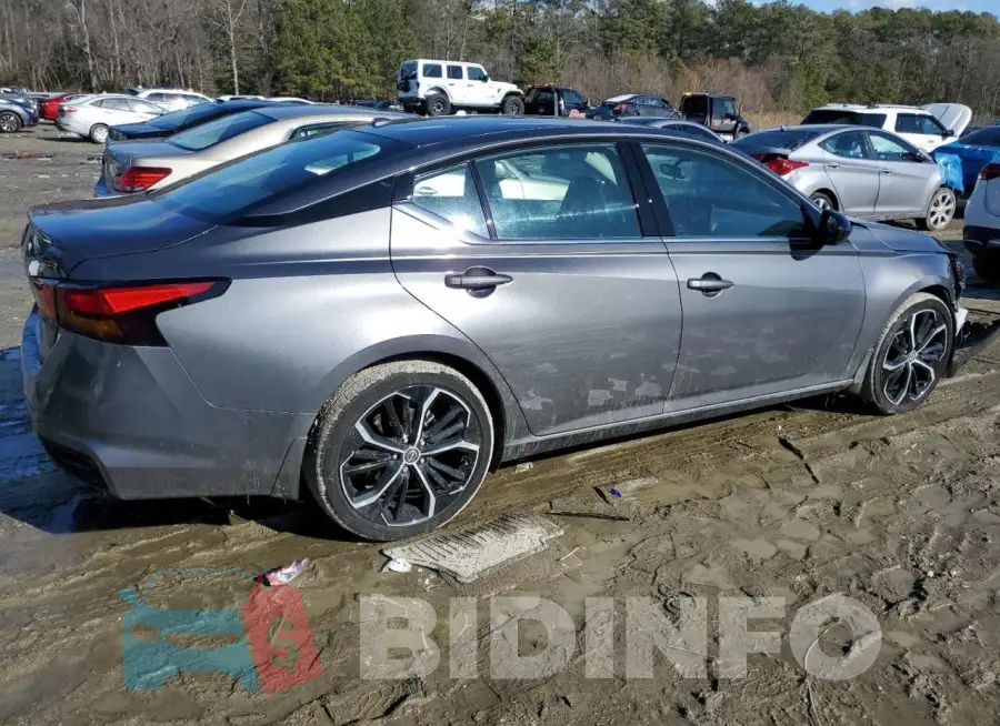 1N4BL4CV5RN315445 Photo# 3