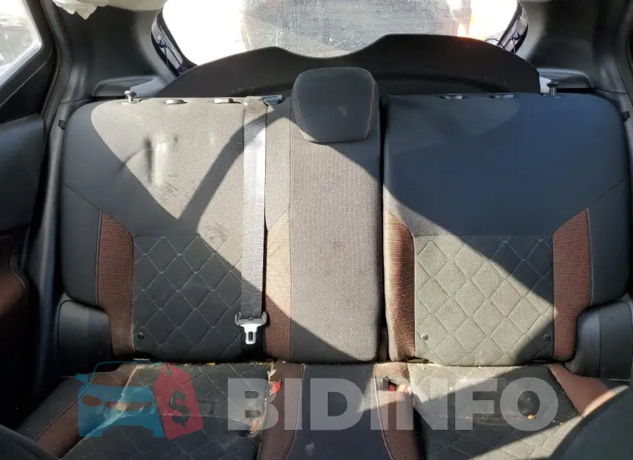 3N1CP5CU4JL528197 Photo# 10
