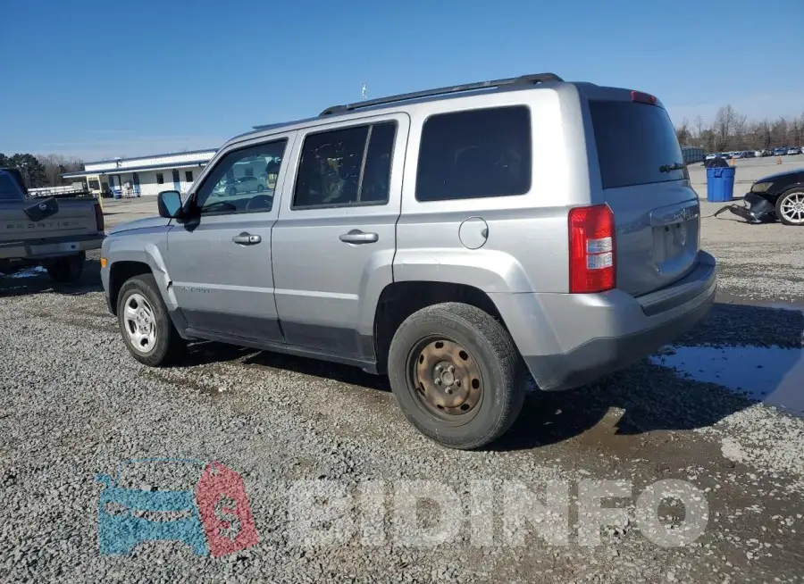 1C4NJPBA5GD732418 Photo# 2