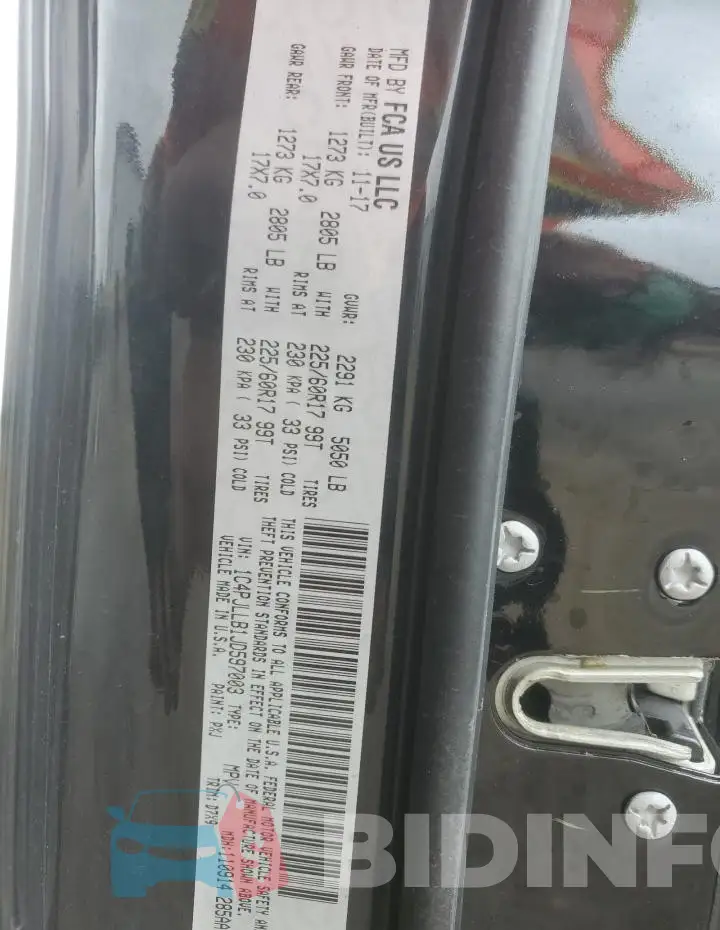 1C4PJLLB1JD597003 Photo# 13