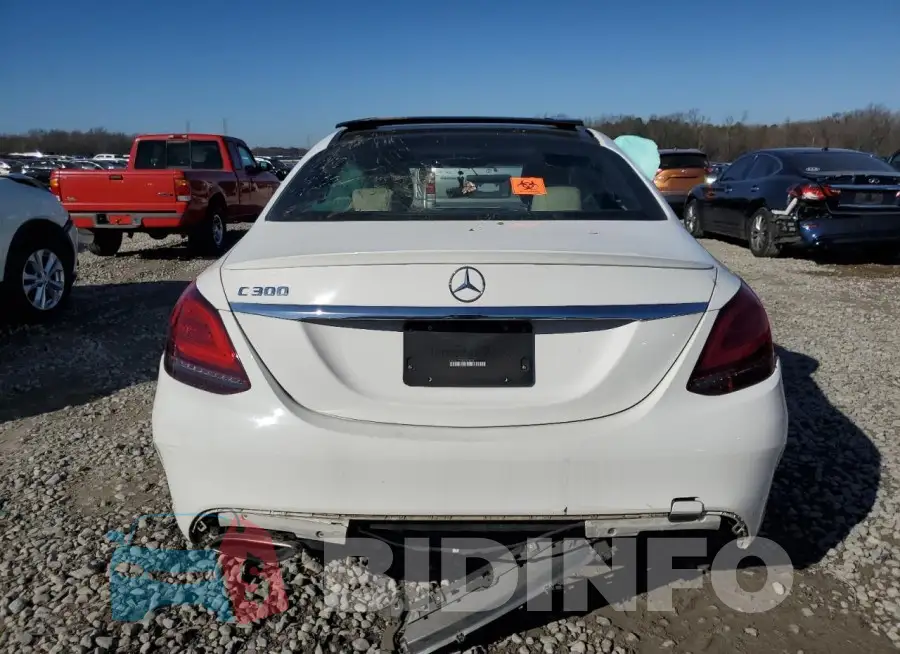 55SWF8DB8KU306868 Photo# 6