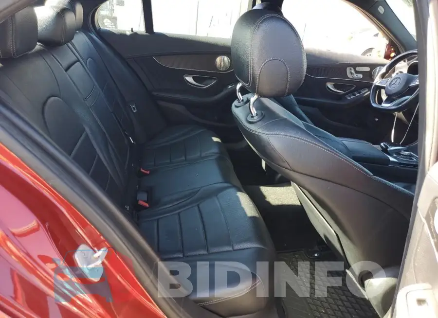 WDDWF4JB9GR171700 Photo# 10