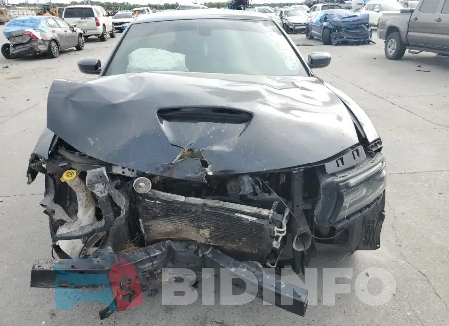 2C3CDXCT4KH552765 Photo# 5