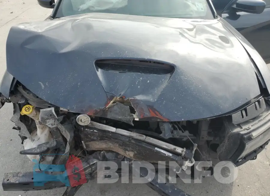 2C3CDXCT4KH552765 Photo# 11