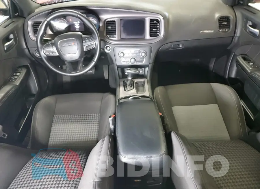 2C3CDXHG3PH611761 Photo# 8