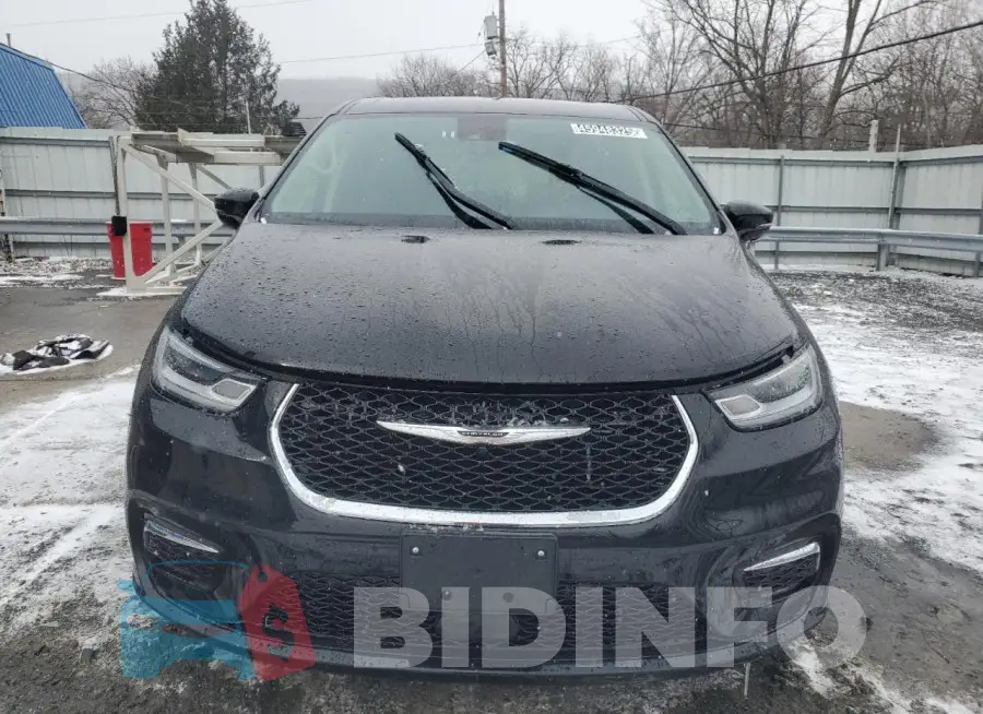 2C4RC1BG8RR176134 Photo# 5
