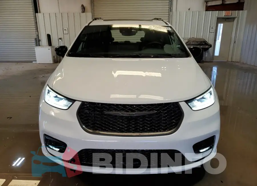 2C4RC1GG5SR518511 Photo# 5