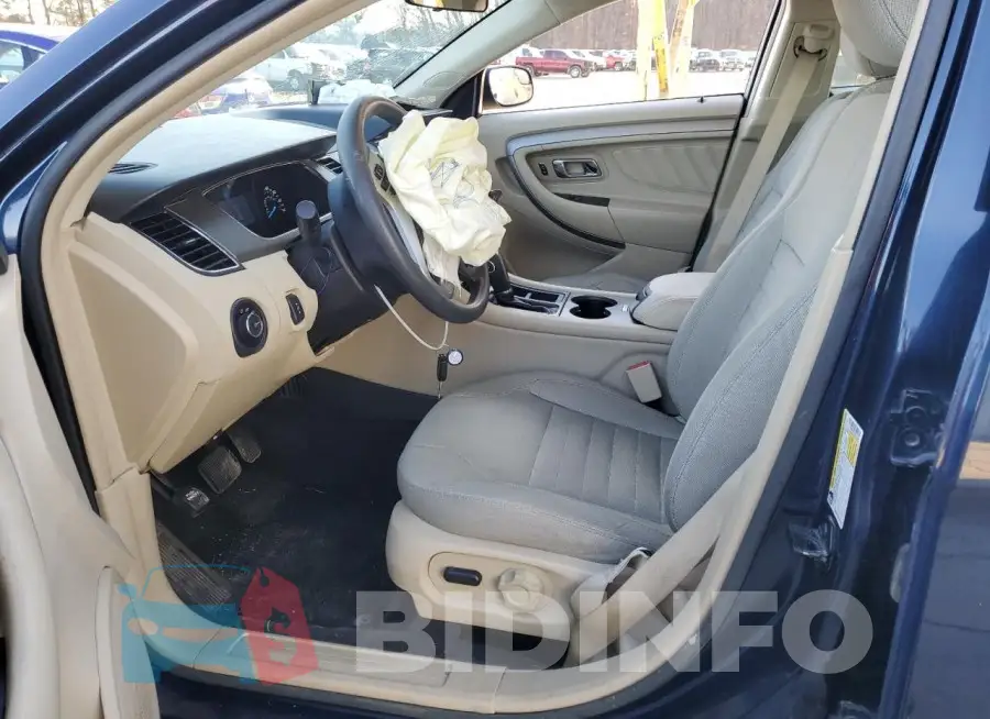 1FAHP2D81GG129740 Photo# 7