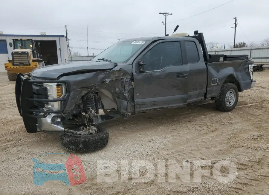 1FT7X2A67JEB39698 Photo# 1