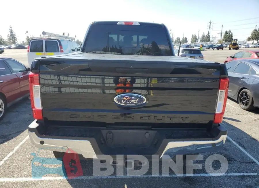 1FT8W3BT1JEB01790 Photo# 6
