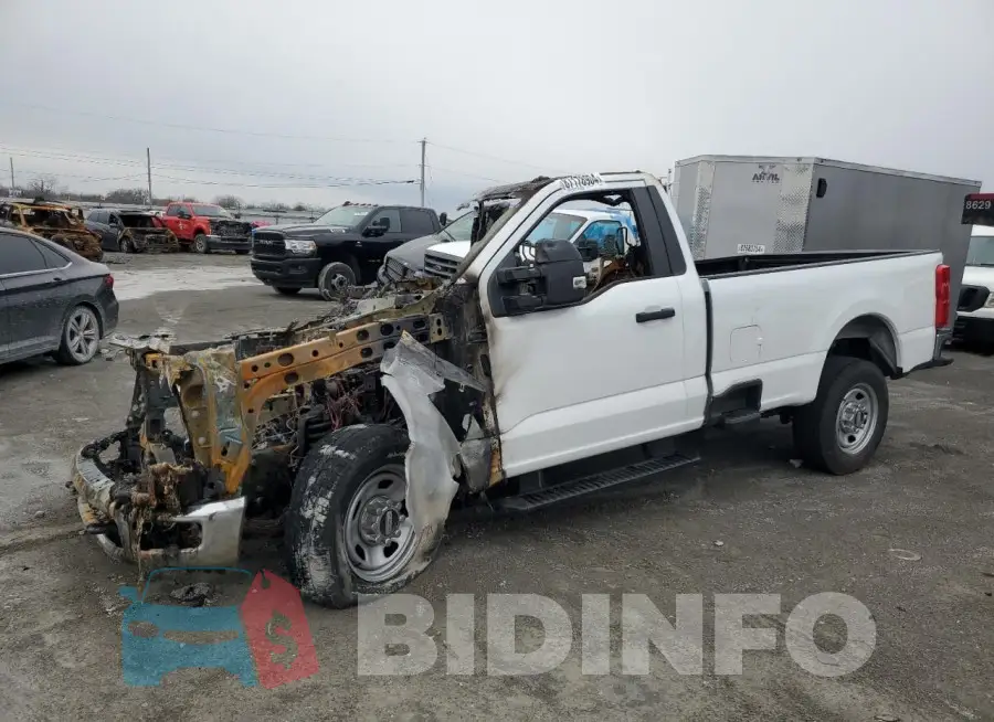 1FTRF3AA1PED40639 Photo# 1
