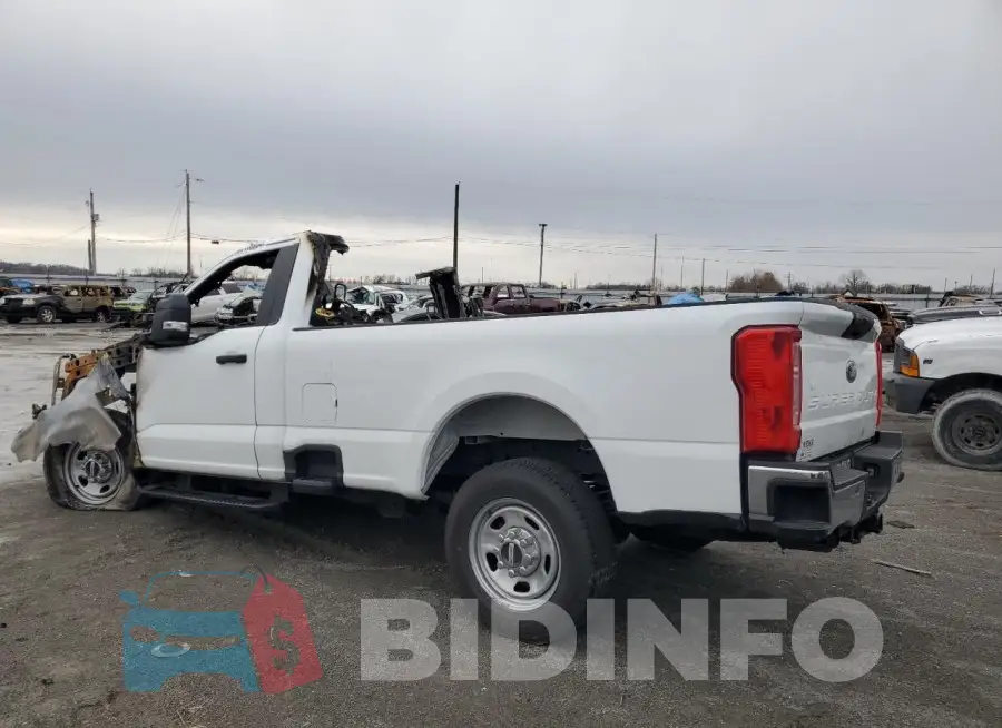 1FTRF3AA1PED40639 Photo# 2