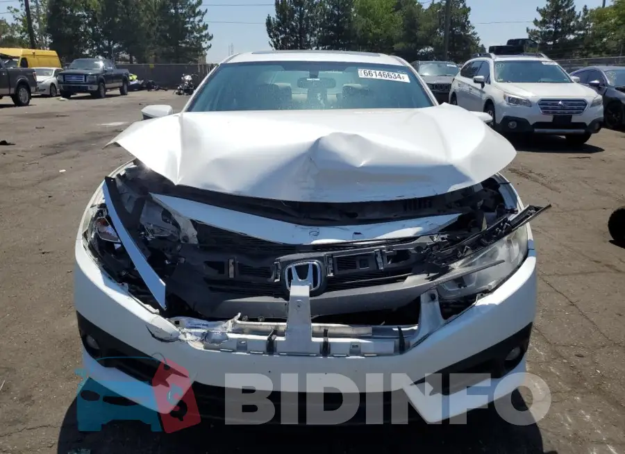 19XFC1F37HE213653 Photo# 5