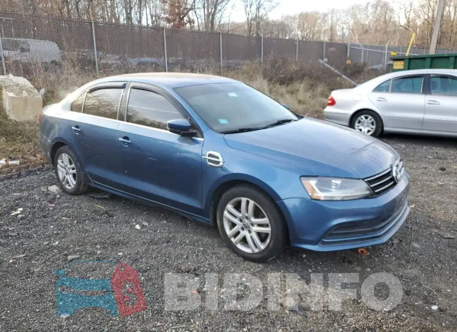 3VW2B7AJ5HM379229 Photo# 4