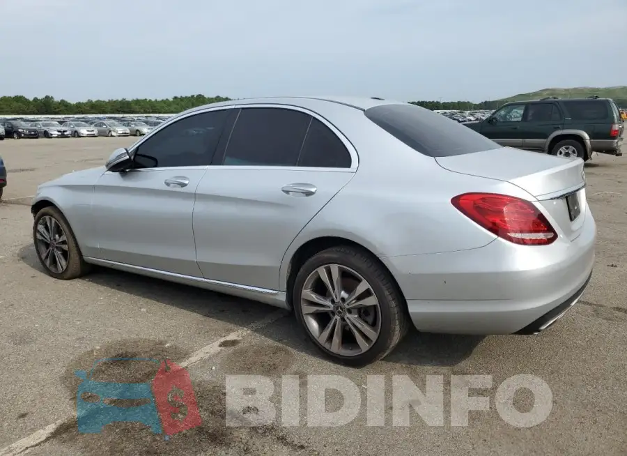 55SWF4KB9JU253673 Photo# 2
