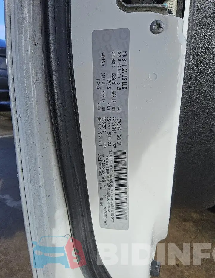 2C4RDGEG5KR712054 Photo# 13