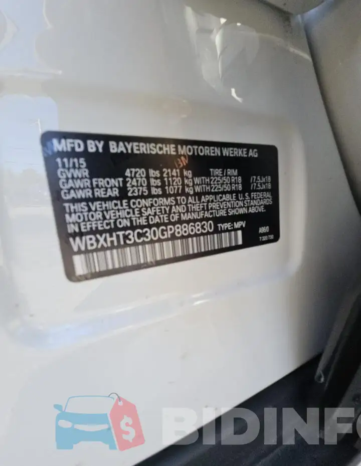 WBXHT3C30GP886830 Photo# 10