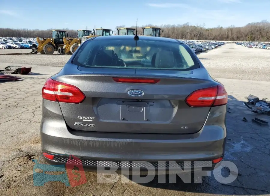 1FADP3F29JL207239 Photo# 6