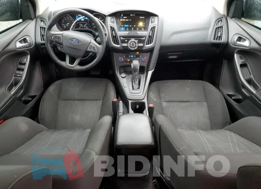 1FADP3M23HL307513 Photo# 8