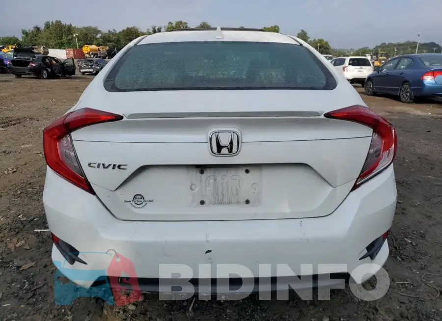 19XFC1F70GE216525 Photo# 6