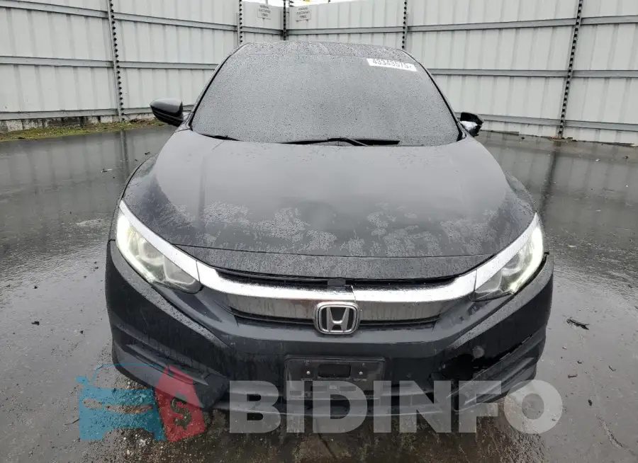 19XFC2F50GE210793 Photo# 5