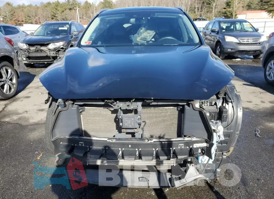 3PCAJ5CB8MF119546 Photo# 5