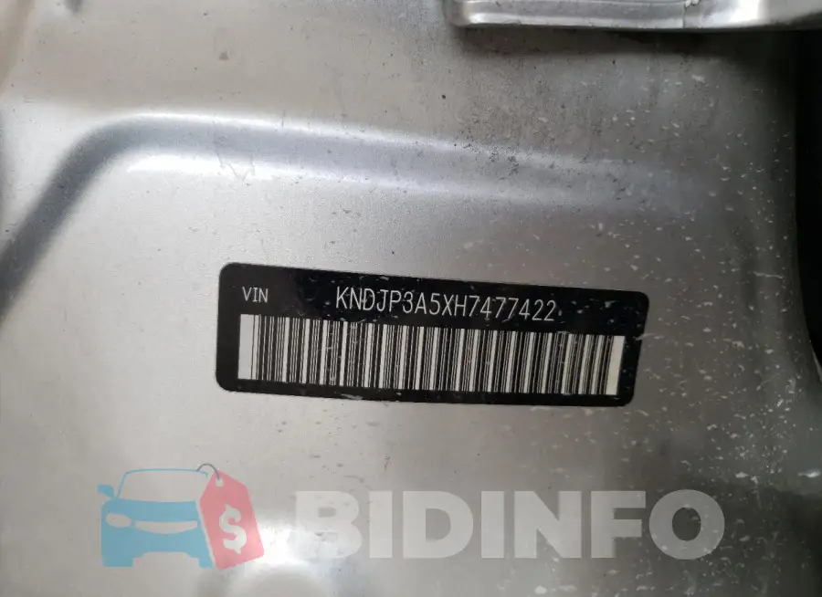 KNDJP3A5XH7477422 Photo# 12