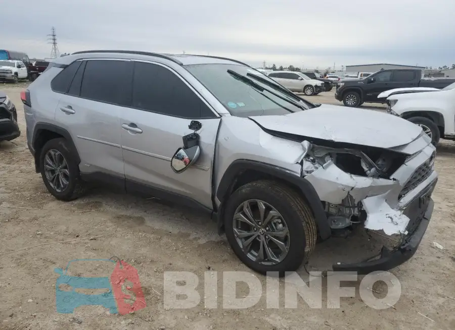 4T3B6RFV4RU156341 Photo# 4