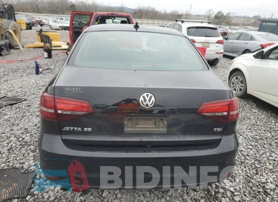 3VWD67AJ7GM413800 Photo# 6