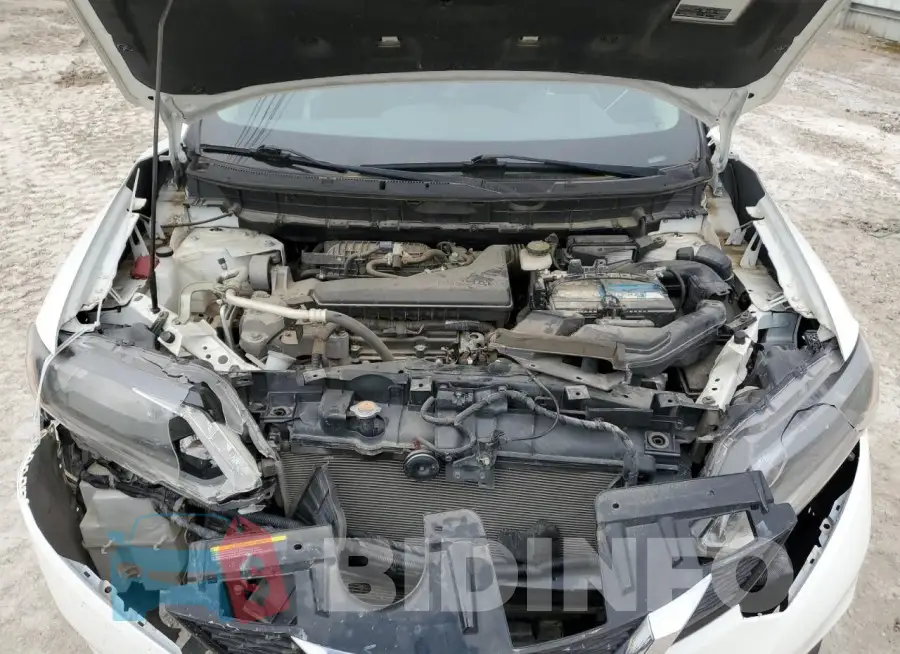 JN8AT2MT6GW025721 Photo# 11