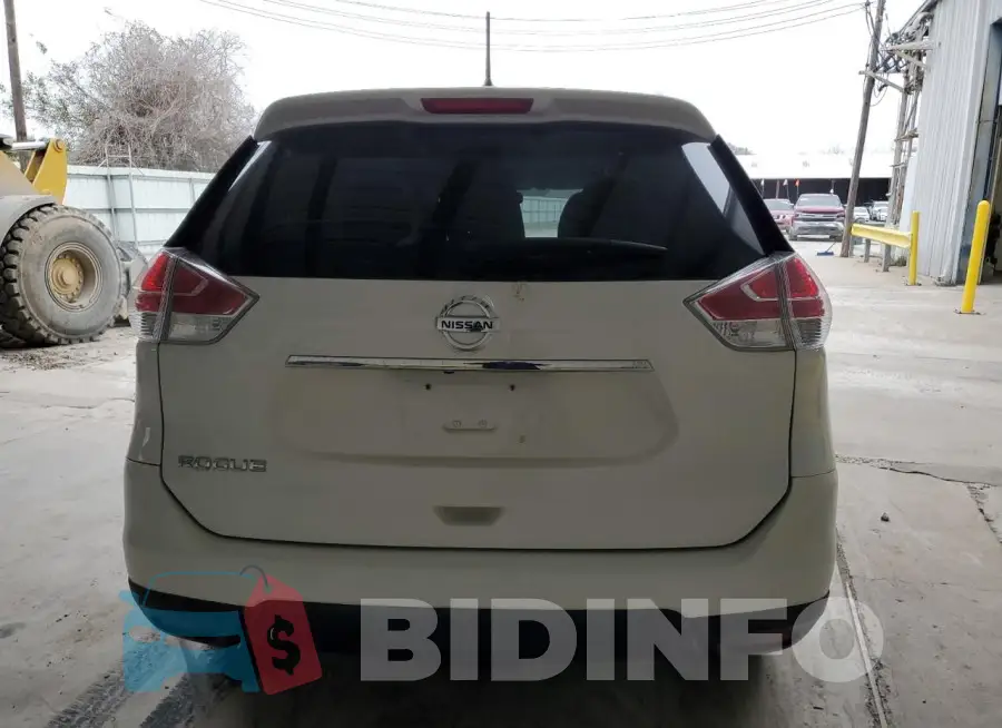 JN8AT2MT6GW025721 Photo# 6
