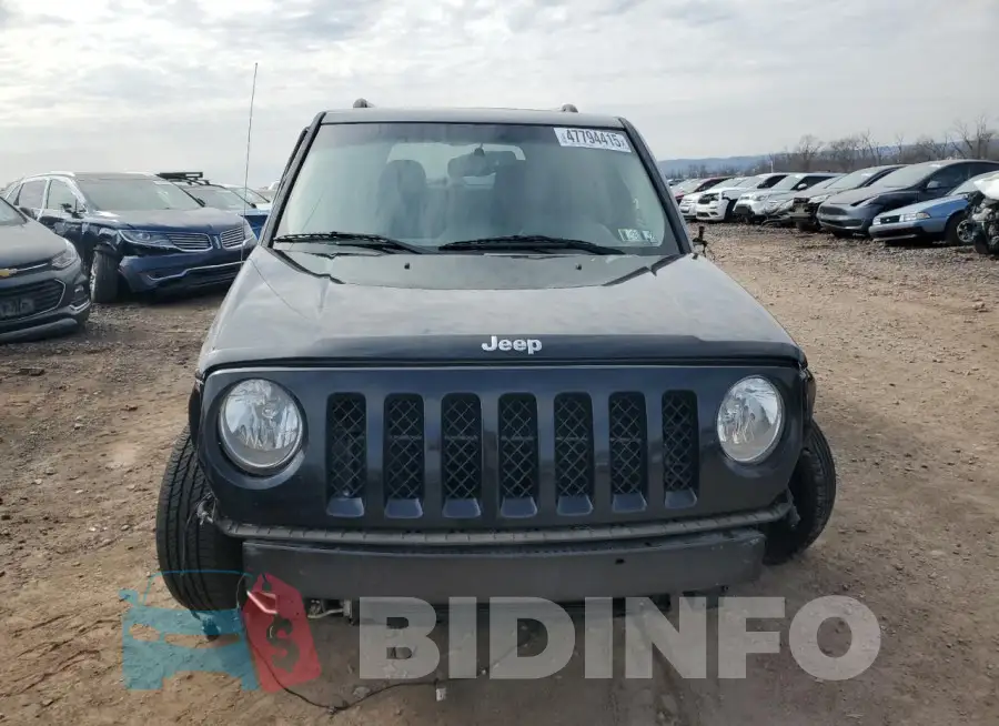 1C4NJRFB7GD522918 Photo# 5