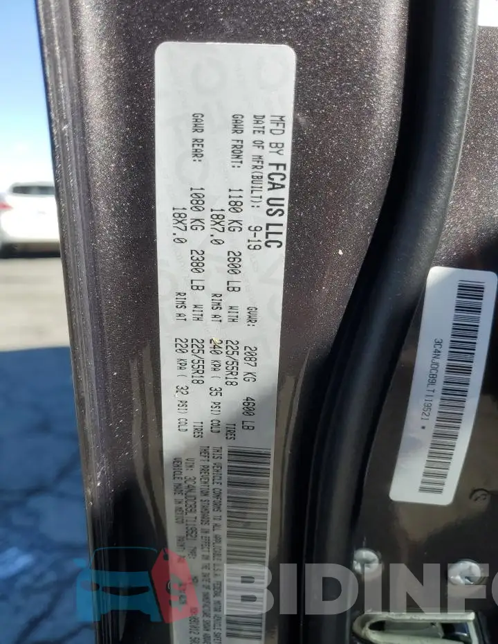 3C4NJDCB9LT119521 Photo# 13
