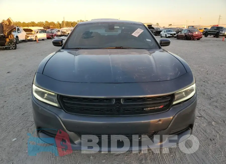 2C3CDXBG6KH745567 Photo# 5