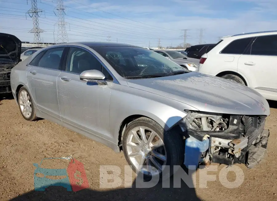 3LN6L2LUXGR602907 Photo# 4
