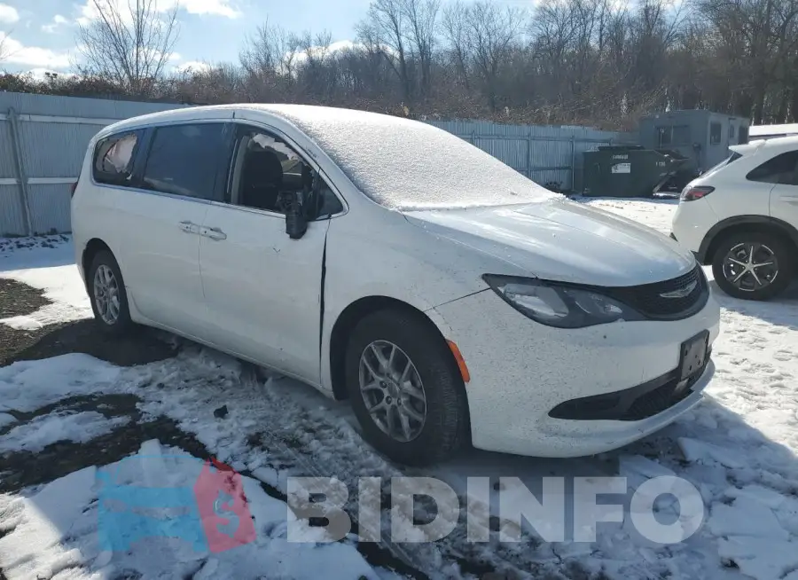 2C4RC1CG9NR159934 Photo# 4