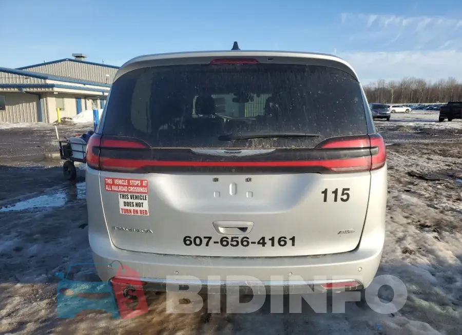 2C4RC3BG1PR548258 Photo# 6
