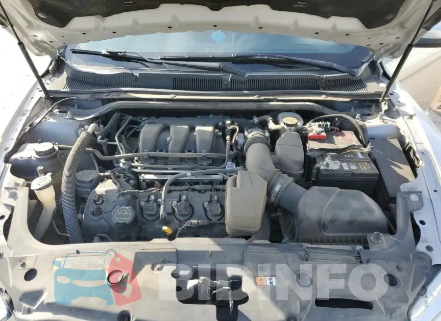 1FAHP2E86JG142277 Photo# 11